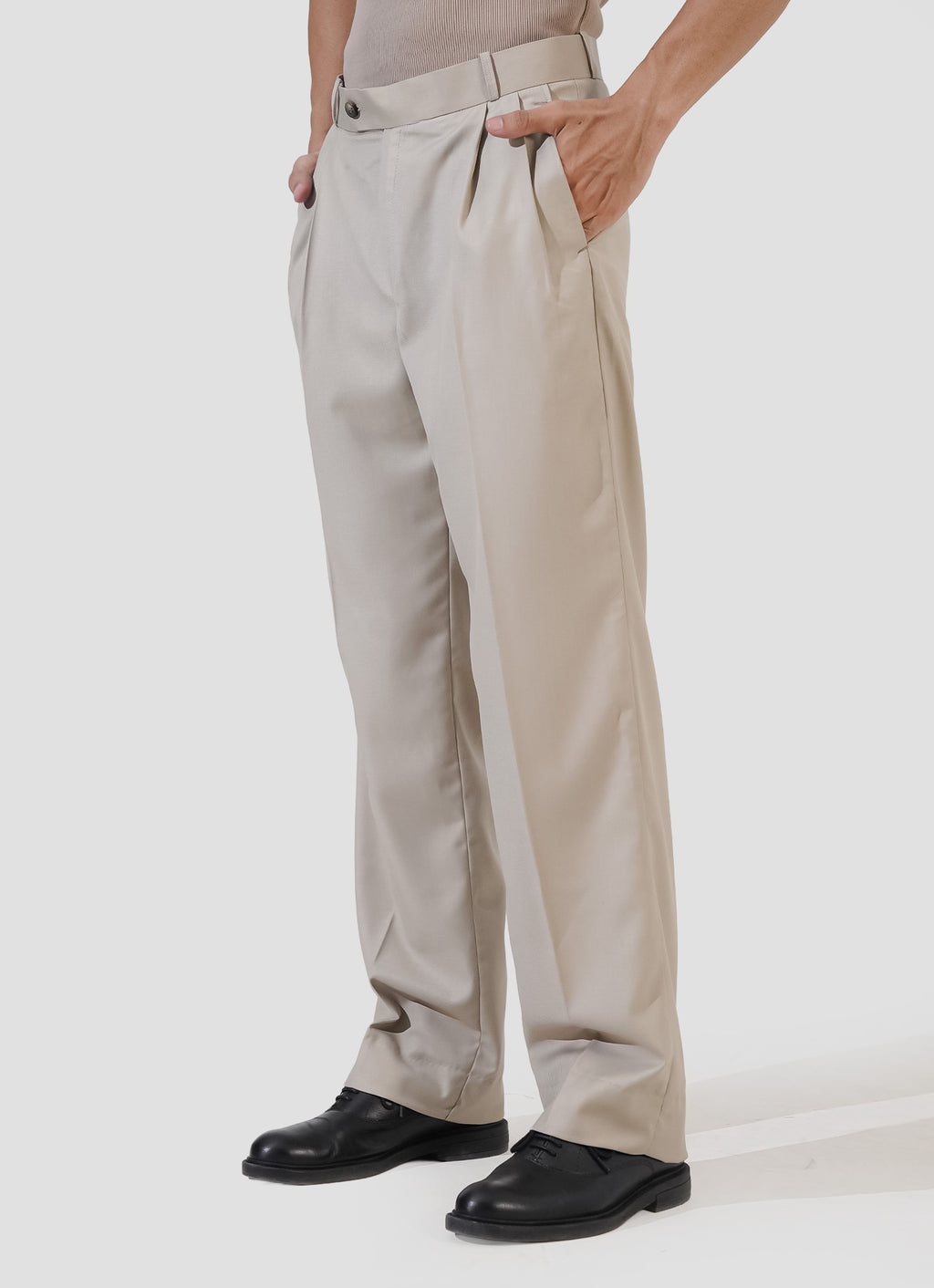 Double Pleated Pants - Beige