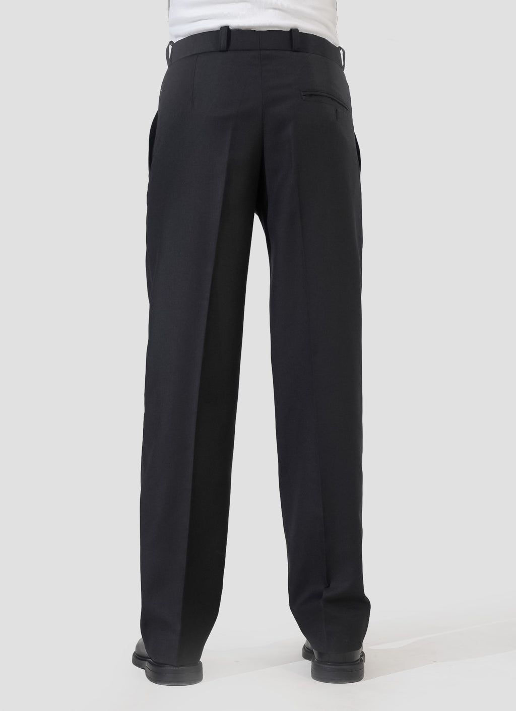 Black Single Pleated Pants