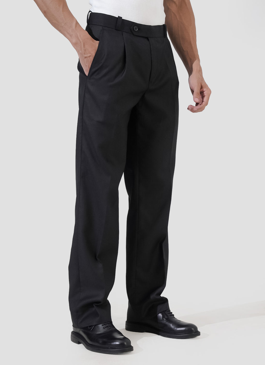 Black Single Pleated Pants